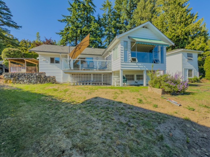 Photo 3 at 1960 Orchard Way, Queens, West Vancouver