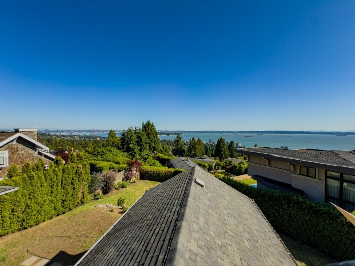 Photo 38 at 1960 Orchard Way, Queens, West Vancouver