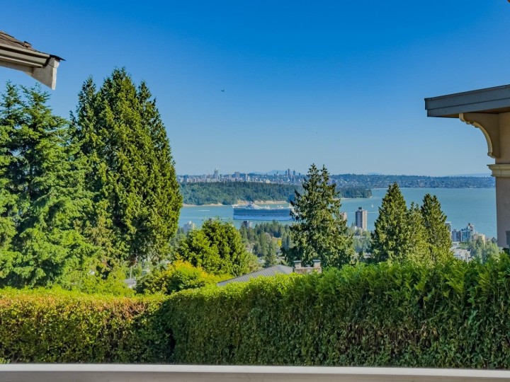 Photo 18 at 1960 Orchard Way, Queens, West Vancouver