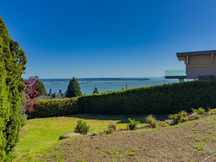 Photo 35 at 1960 Orchard Way, Queens, West Vancouver