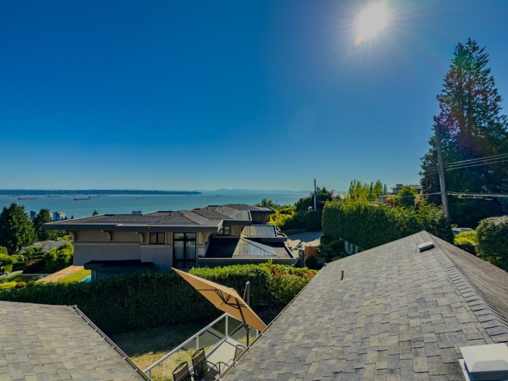 Photo 39 at 1960 Orchard Way, Queens, West Vancouver