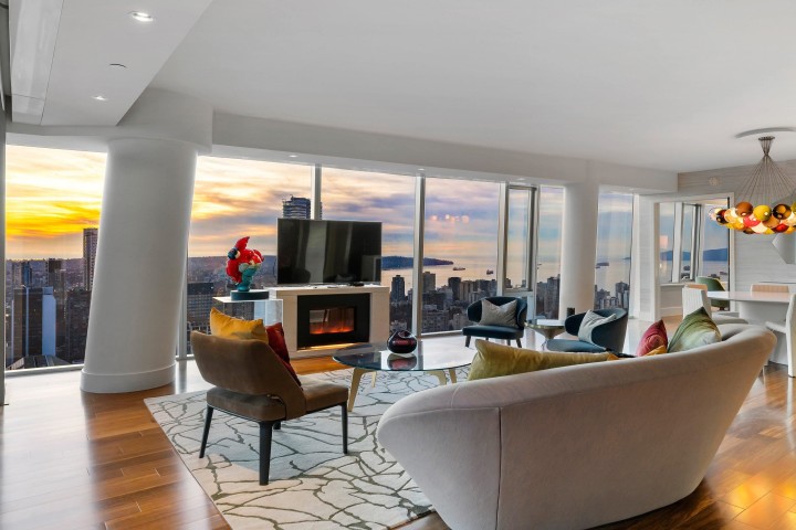 Photo 1 at 4104 - 667 Howe Street, Downtown VW, Vancouver West