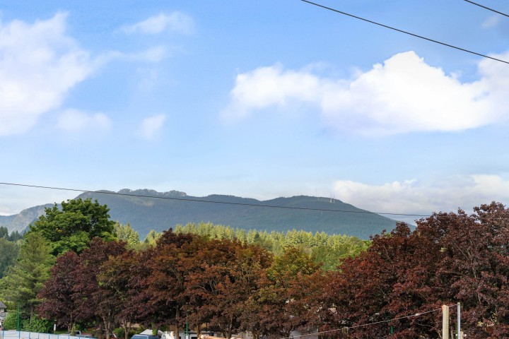 Photo 1 at 309 - 1519 Crown Street, Lynnmour, North Vancouver