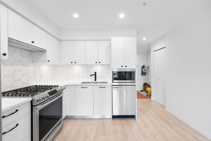 Photo 15 at 309 - 1519 Crown Street, Lynnmour, North Vancouver