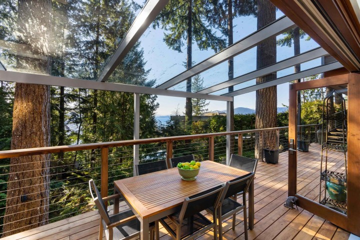 Photo 3 at 170 Sunset Drive, Lions Bay, West Vancouver
