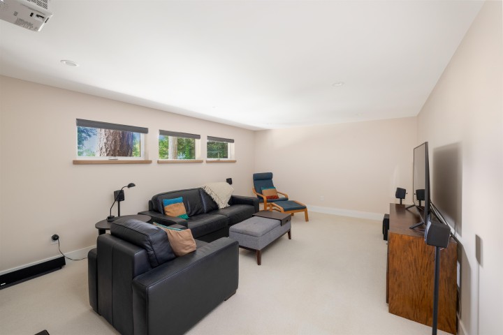 Photo 30 at 170 Sunset Drive, Lions Bay, West Vancouver