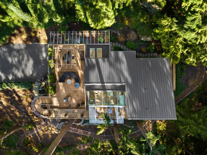 Photo 38 at 170 Sunset Drive, Lions Bay, West Vancouver