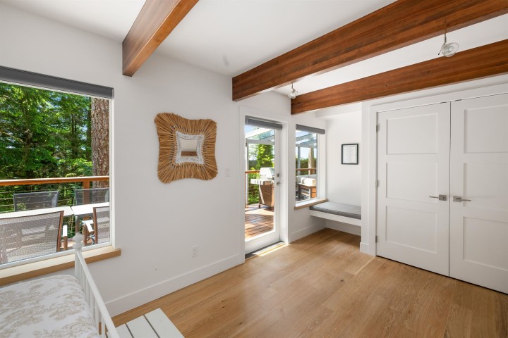 Photo 15 at 170 Sunset Drive, Lions Bay, West Vancouver