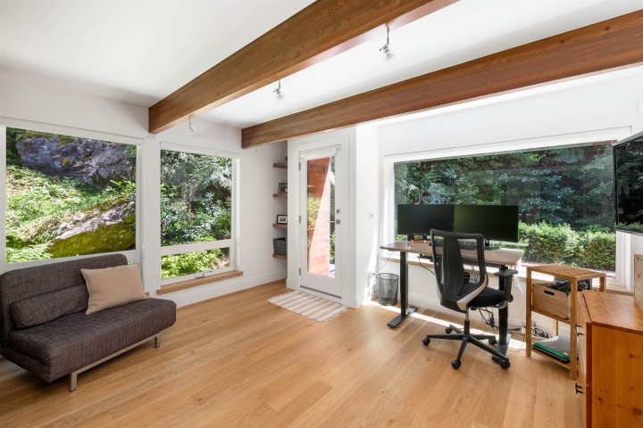 Photo 11 at 170 Sunset Drive, Lions Bay, West Vancouver