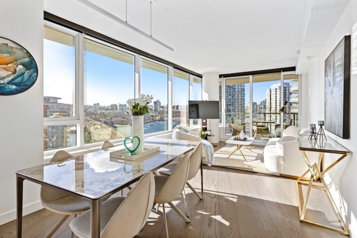 Photo 3 at 1609 - 68 Smithe Street, Downtown VW, Vancouver West