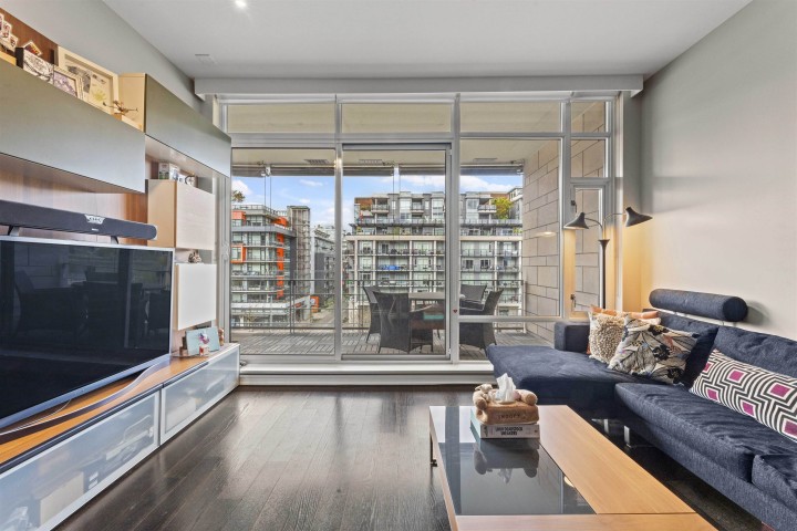 Photo 13 at 502 - 77 Walter Hardwick Avenue, False Creek, Vancouver West