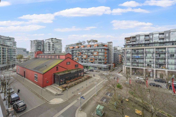Photo 22 at 502 - 77 Walter Hardwick Avenue, False Creek, Vancouver West