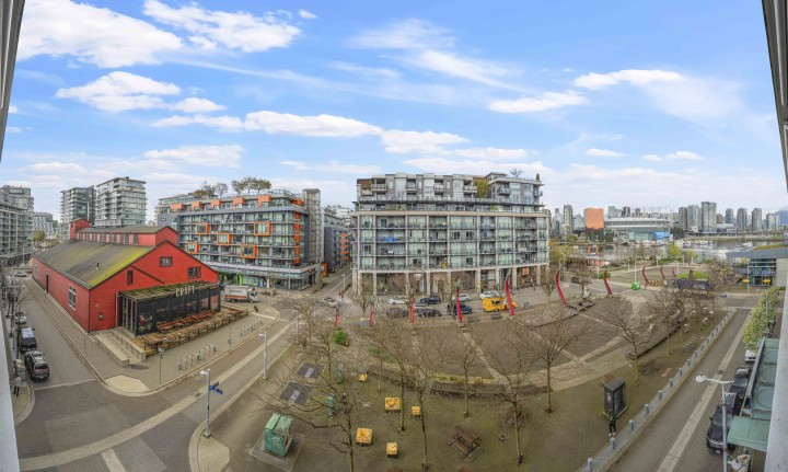 Photo 24 at 502 - 77 Walter Hardwick Avenue, False Creek, Vancouver West