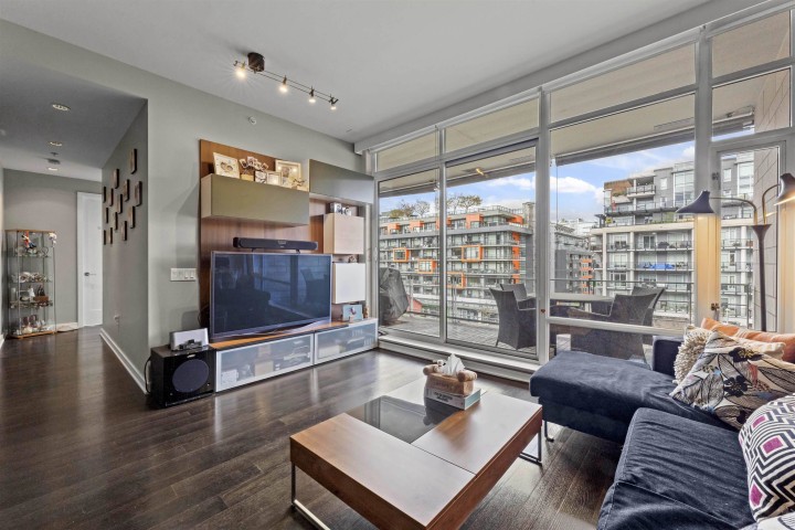 Photo 14 at 502 - 77 Walter Hardwick Avenue, False Creek, Vancouver West