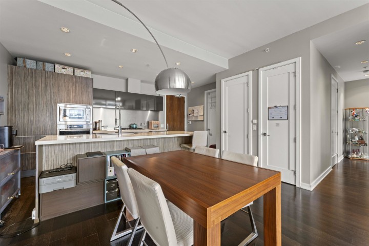 Photo 4 at 502 - 77 Walter Hardwick Avenue, False Creek, Vancouver West