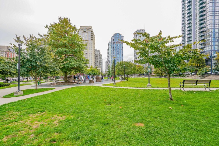 Photo 19 at 212 - 1238 Seymour Street, Downtown VW, Vancouver West