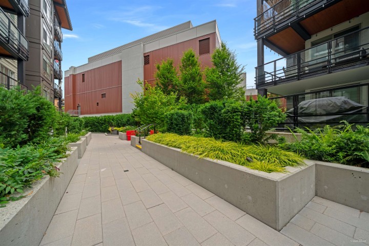 Photo 27 at 207 - 128 E 8th Street, Central Lonsdale, North Vancouver