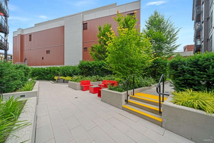 Photo 26 at 207 - 128 E 8th Street, Central Lonsdale, North Vancouver