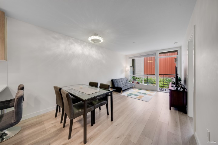 Photo 5 at 207 - 128 E 8th Street, Central Lonsdale, North Vancouver