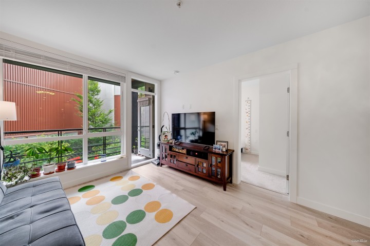 Photo 10 at 207 - 128 E 8th Street, Central Lonsdale, North Vancouver