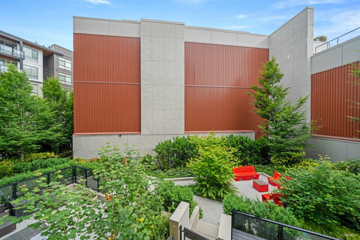 Photo 14 at 207 - 128 E 8th Street, Central Lonsdale, North Vancouver