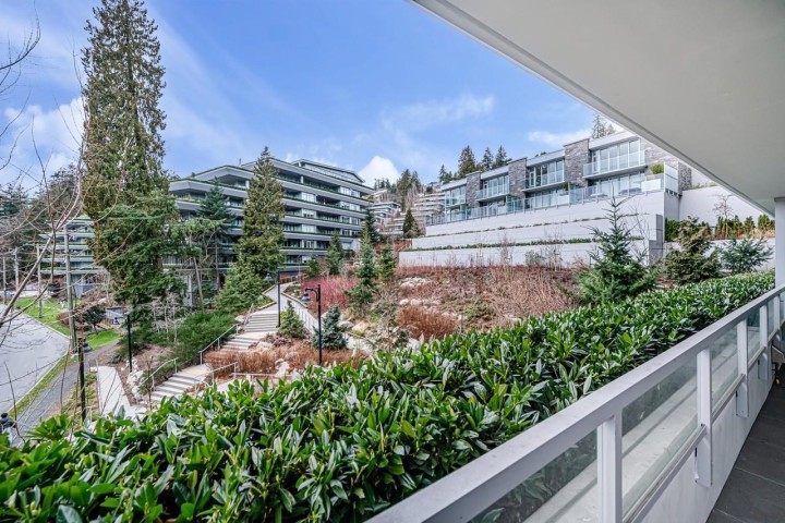 Photo 20 at 203 - 788 Arthur Erickson Place, Park Royal, West Vancouver