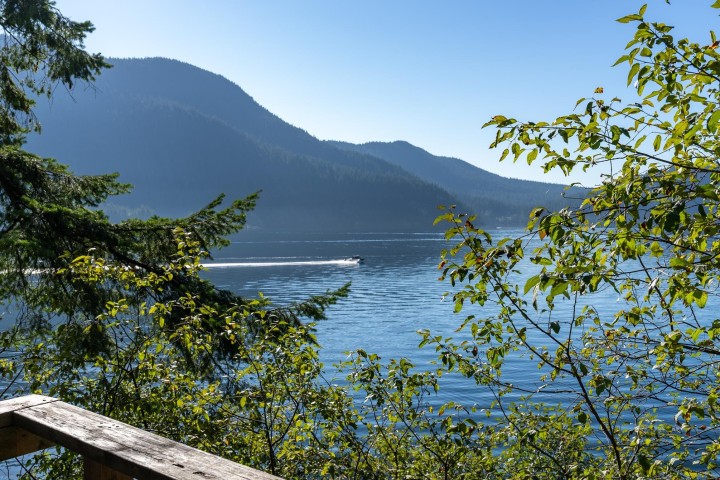 Photo 6 at 316 Sasamat Lane, Woodlands-Sunshine-Cascade, North Vancouver