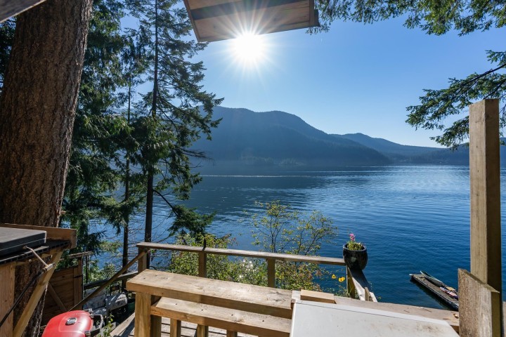 Photo 15 at 316 Sasamat Lane, Woodlands-Sunshine-Cascade, North Vancouver