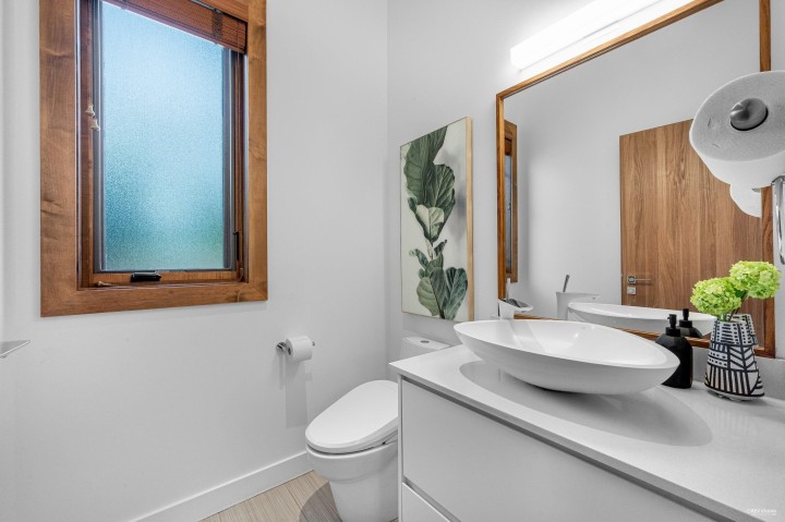 Photo 22 at 2227 Haywood Avenue, Dundarave, West Vancouver