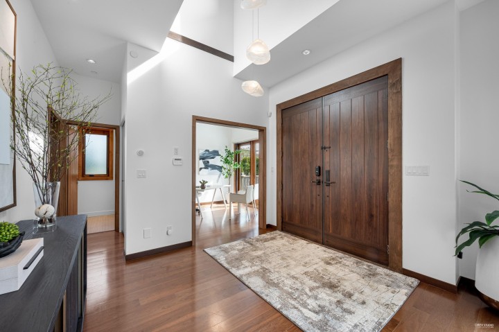 Photo 3 at 2227 Haywood Avenue, Dundarave, West Vancouver