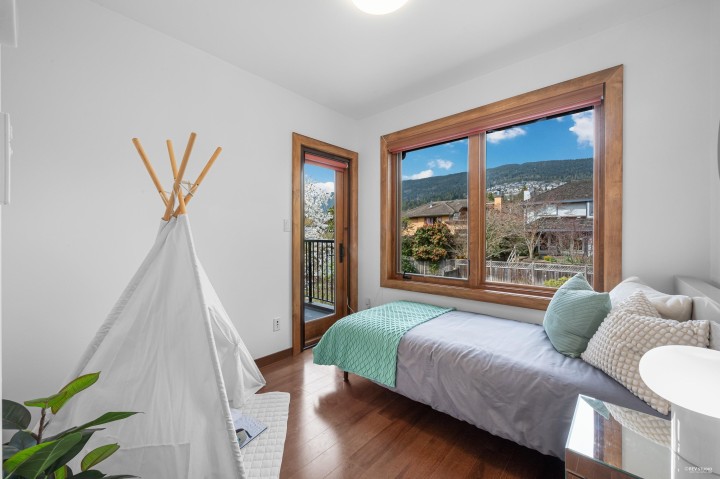 Photo 28 at 2227 Haywood Avenue, Dundarave, West Vancouver