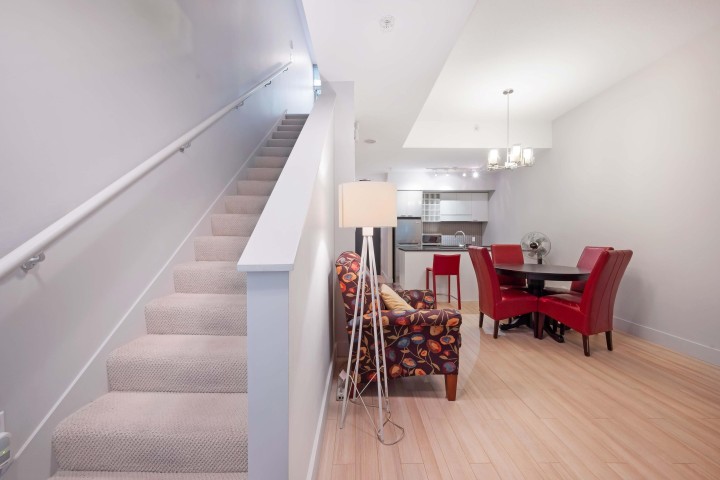 Photo 2 at 682 Citadel Parade, Downtown VW, Vancouver West