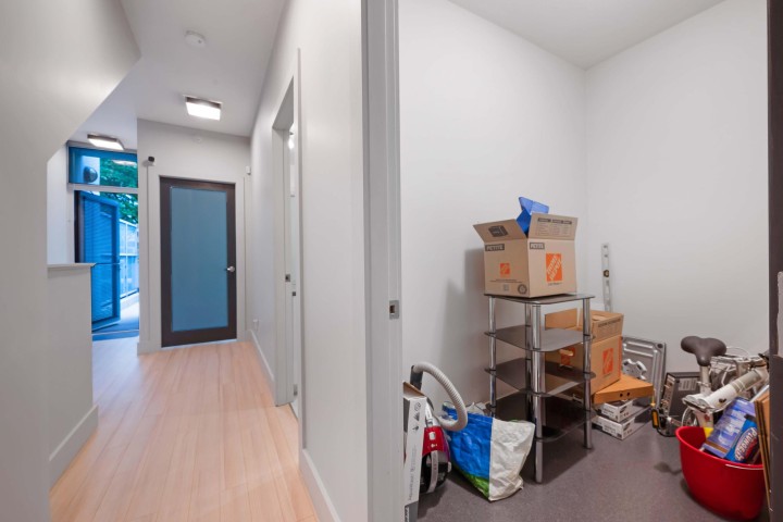 Photo 13 at 682 Citadel Parade, Downtown VW, Vancouver West