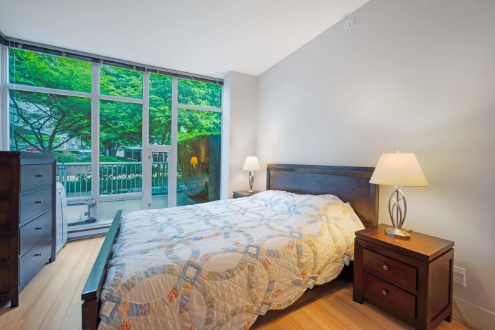 Photo 10 at 682 Citadel Parade, Downtown VW, Vancouver West