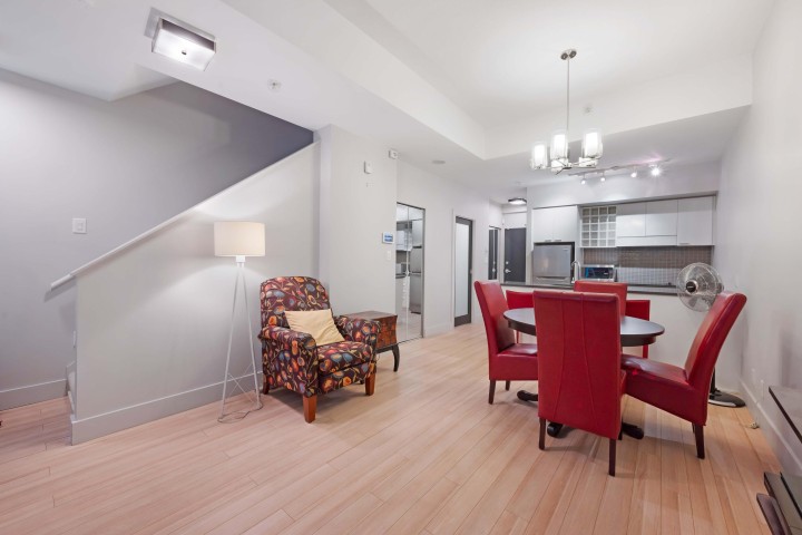 Photo 4 at 682 Citadel Parade, Downtown VW, Vancouver West