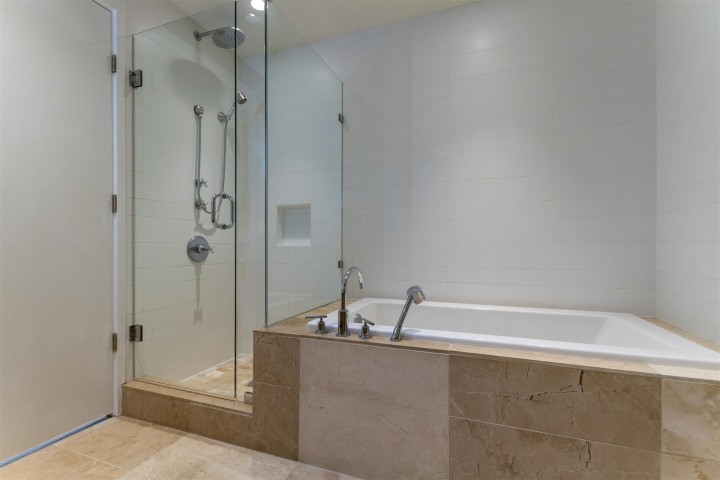 Photo 14 at 200 - 866 Arthur Erickson Place, Park Royal, West Vancouver