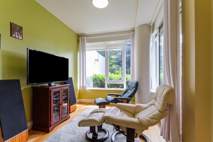 Photo 18 at 200 - 866 Arthur Erickson Place, Park Royal, West Vancouver