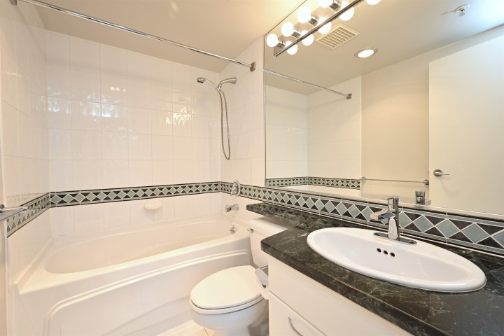 Photo 14 at 2002 - 1201 Marinaside Crescent, Yaletown, Vancouver West