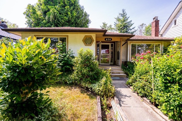 Photo 1 at 876 W King Edward Avenue, Cambie, Vancouver West