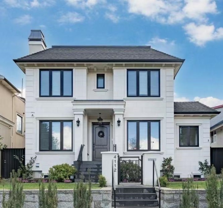 Photo 1 at 4112 W 11th Avenue, Point Grey, Vancouver West