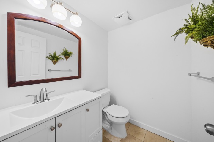 Photo 12 at 6 - 2206 Folkestone Way, Panorama Village, West Vancouver