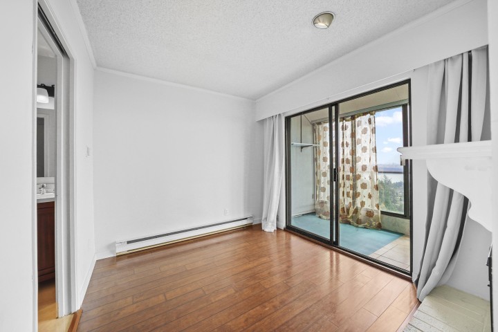 Photo 20 at 6 - 2206 Folkestone Way, Panorama Village, West Vancouver