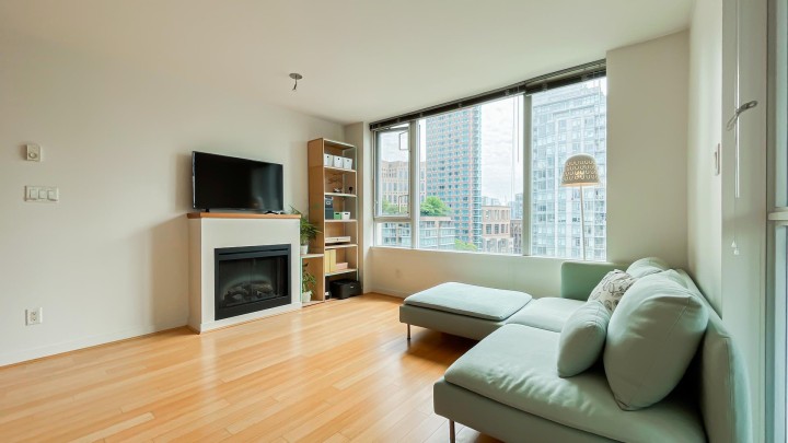 Photo 5 at 809 - 822 Seymour Street, Downtown VW, Vancouver West