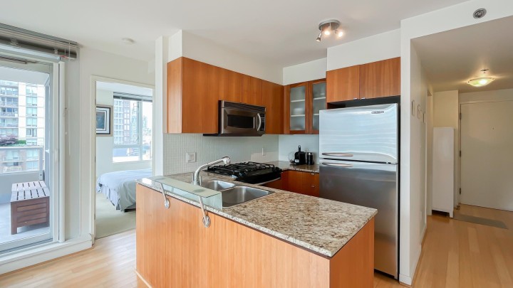 Photo 9 at 809 - 822 Seymour Street, Downtown VW, Vancouver West