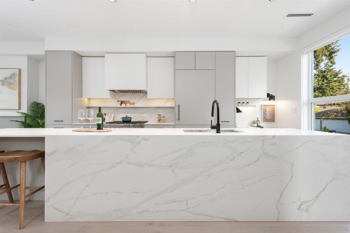 Photo 5 at 1493 W 52nd Avenue, South Granville, Vancouver West