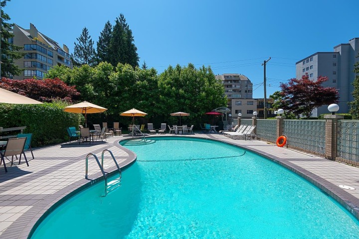 Photo 1 at 108 - 1425 Esquimalt Avenue, Ambleside, West Vancouver