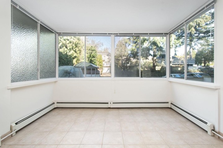 Photo 18 at 108 - 1425 Esquimalt Avenue, Ambleside, West Vancouver