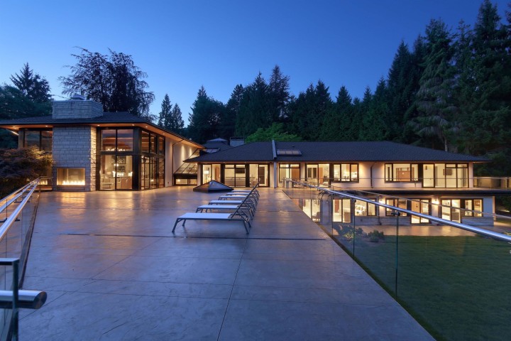 Photo 1 at 1243 Chartwell Place, Chartwell, West Vancouver