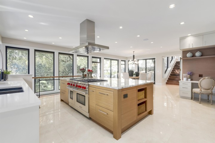 Photo 4 at 1243 Chartwell Place, Chartwell, West Vancouver