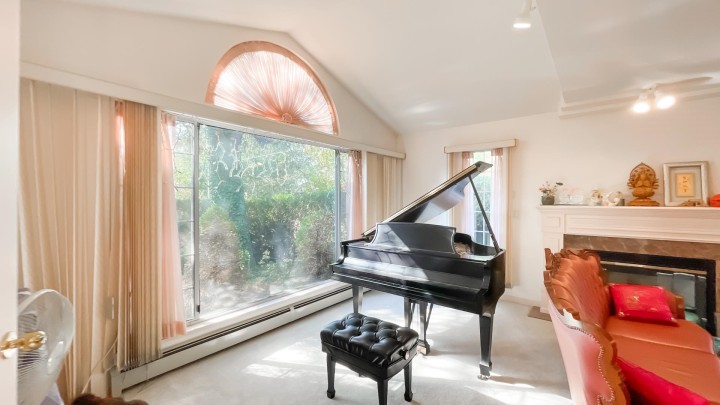 Photo 3 at 3491 W 34th Avenue, Dunbar, Vancouver West